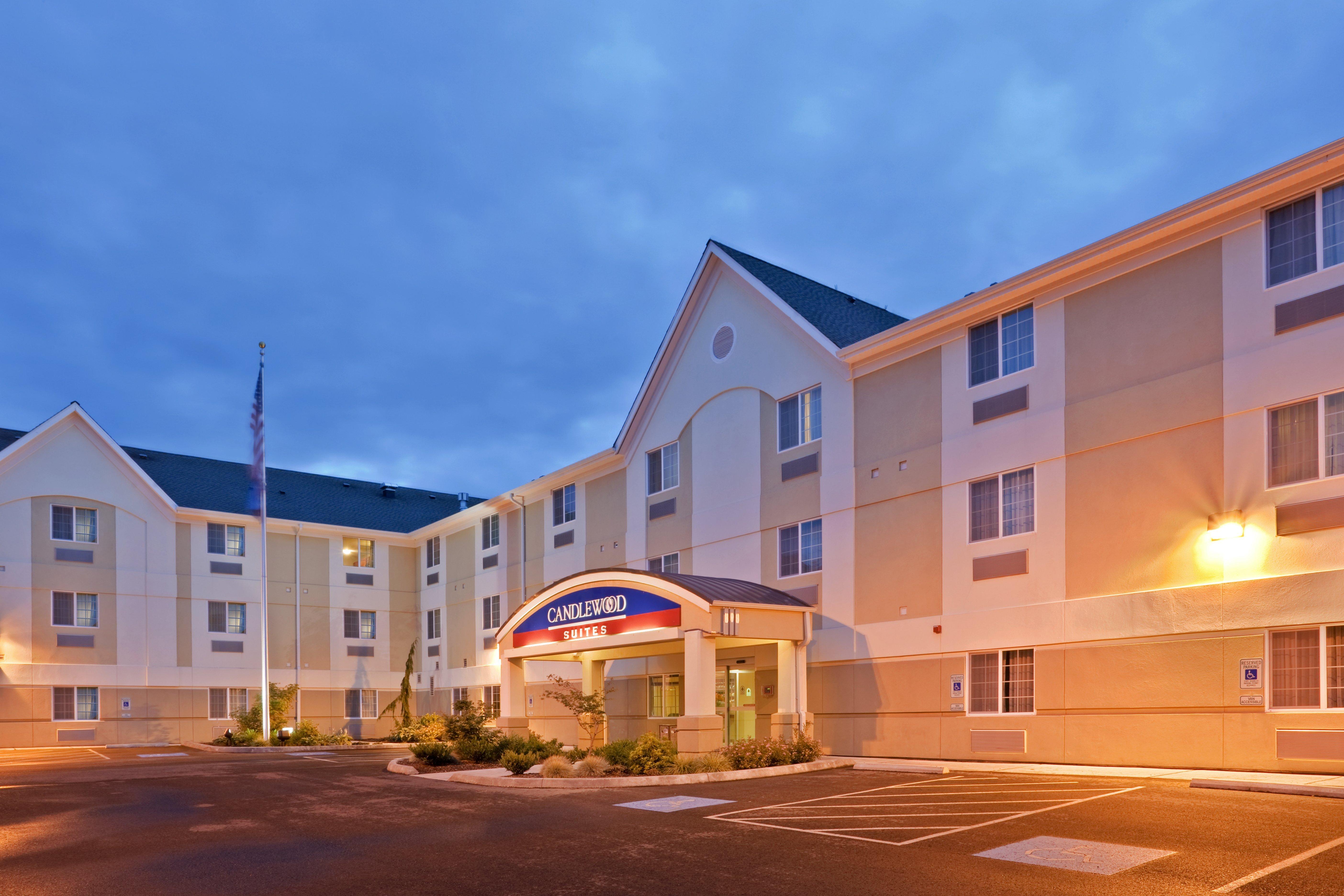 Candlewood Suites Oak Harbor, An Ihg Hotel Экстерьер фото