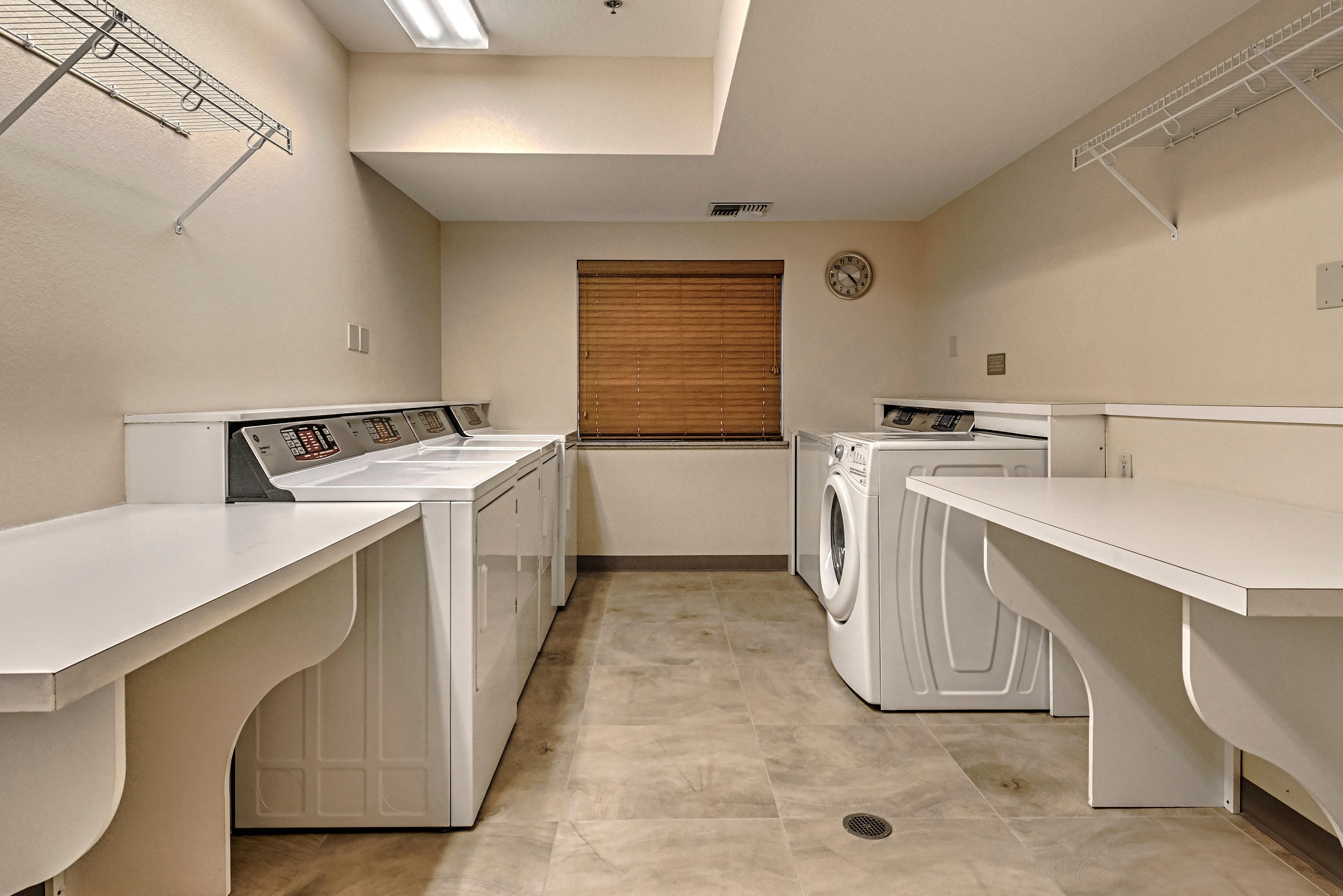 Candlewood Suites Oak Harbor By Ihg Экстерьер фото