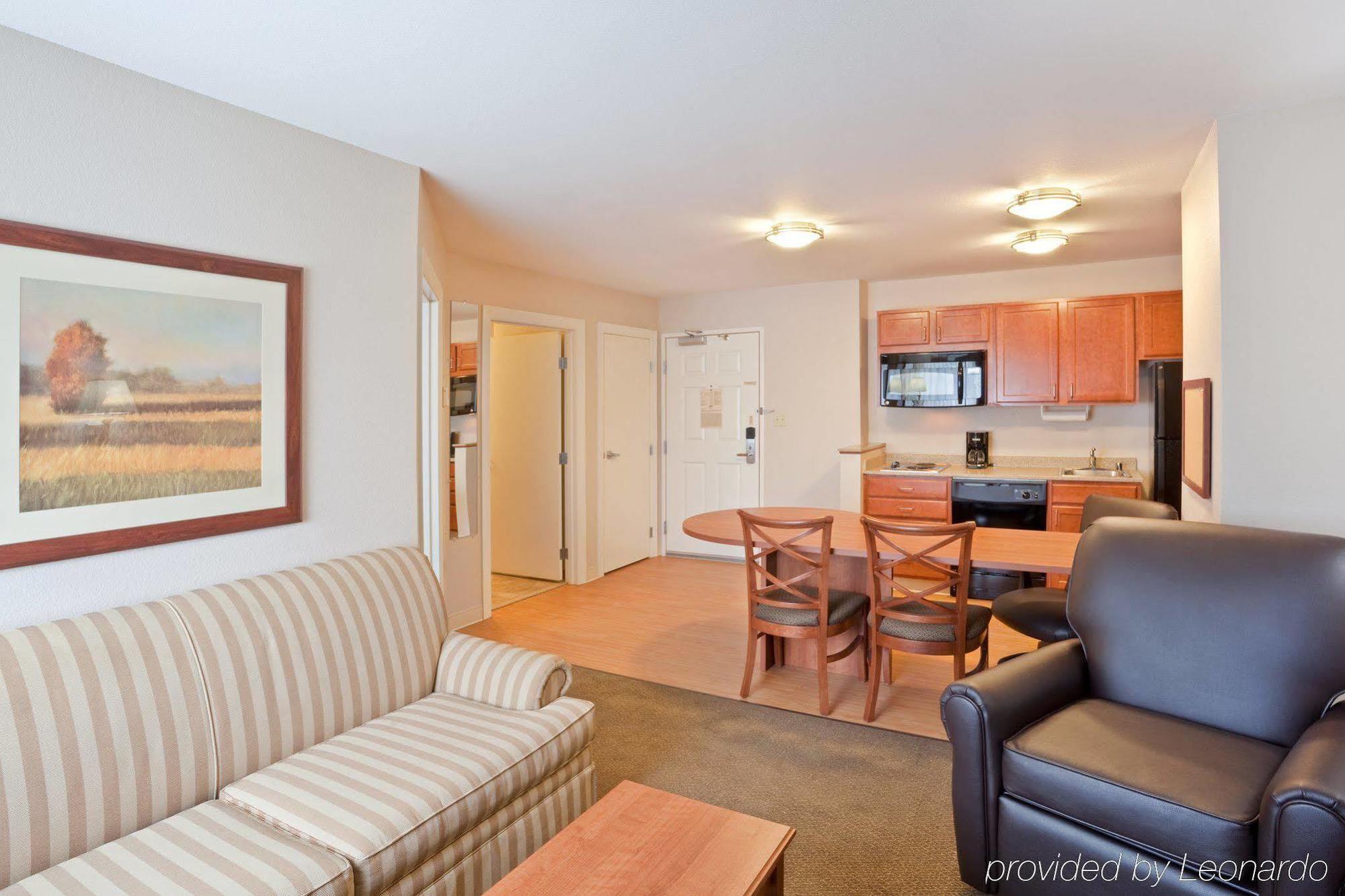 Candlewood Suites Oak Harbor, An Ihg Hotel Номер фото