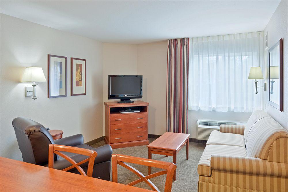 Candlewood Suites Oak Harbor, An Ihg Hotel Номер фото